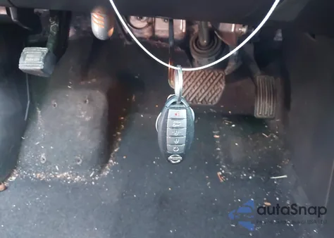 2014 Nissan Pathfinder Platinum из США, поврежденный, VIN 5N1AR2MN7EC622902